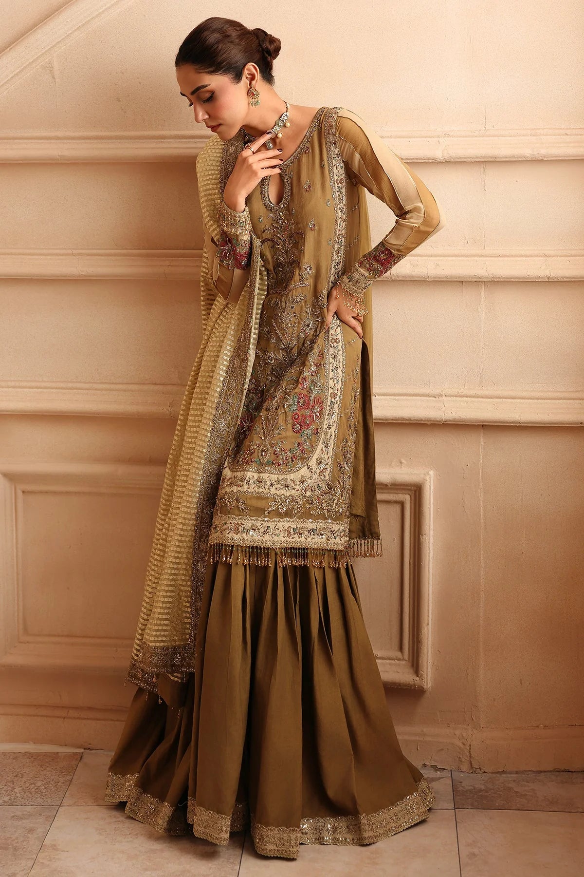 Charizma Dastan-e-Jashan Luxury Chiffon Unstitched 3Pc Suit DJW6-06