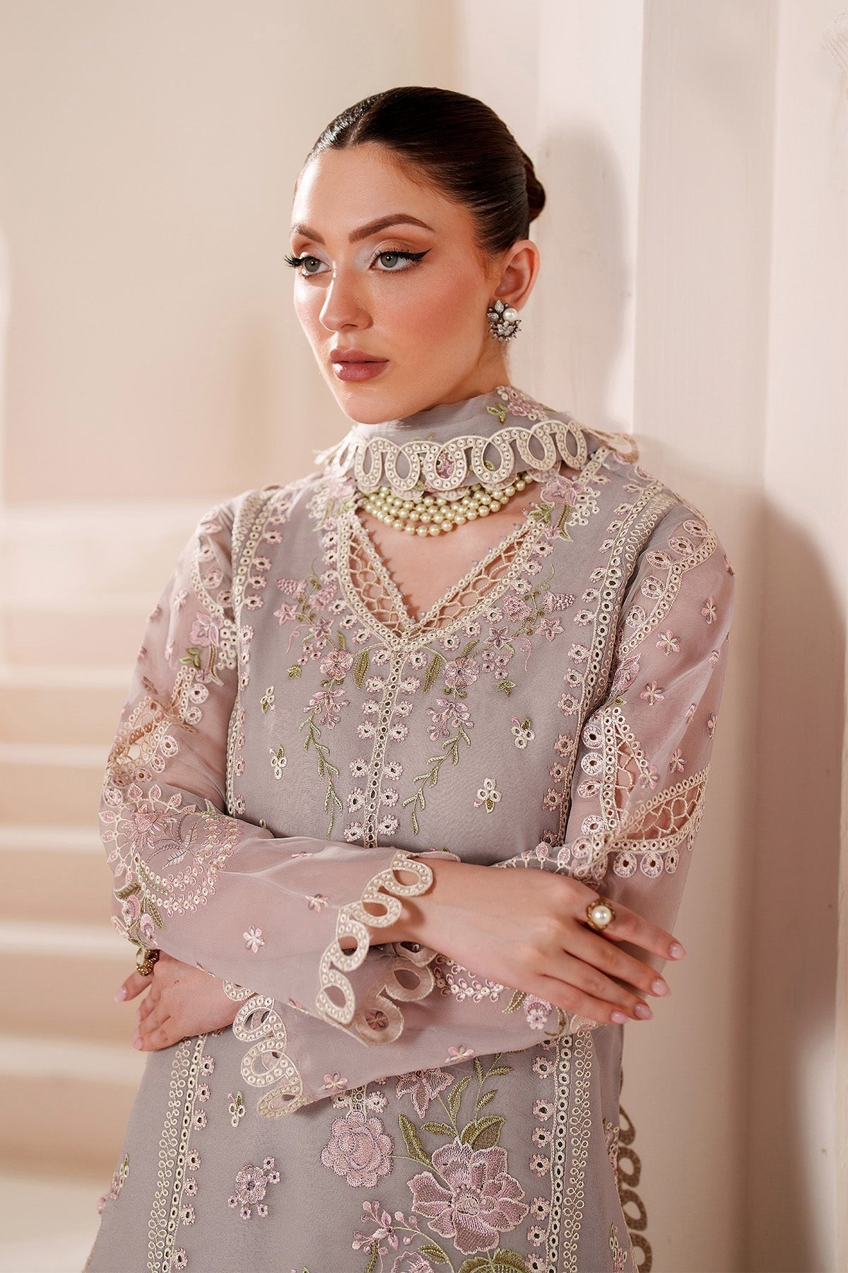 BDHG-5044-Annie | Threads by Alizeh Embroidered Chiffon Unstitched 3Pc Suit