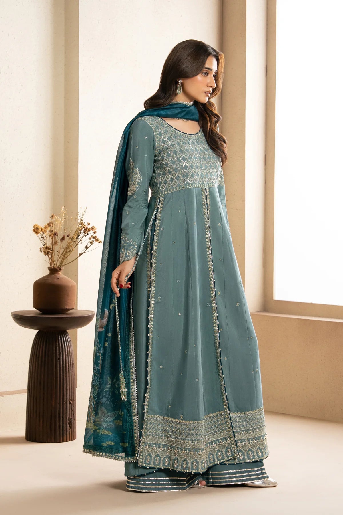 MAI - XENIA NEOMA UNSTITCHED FORMALS