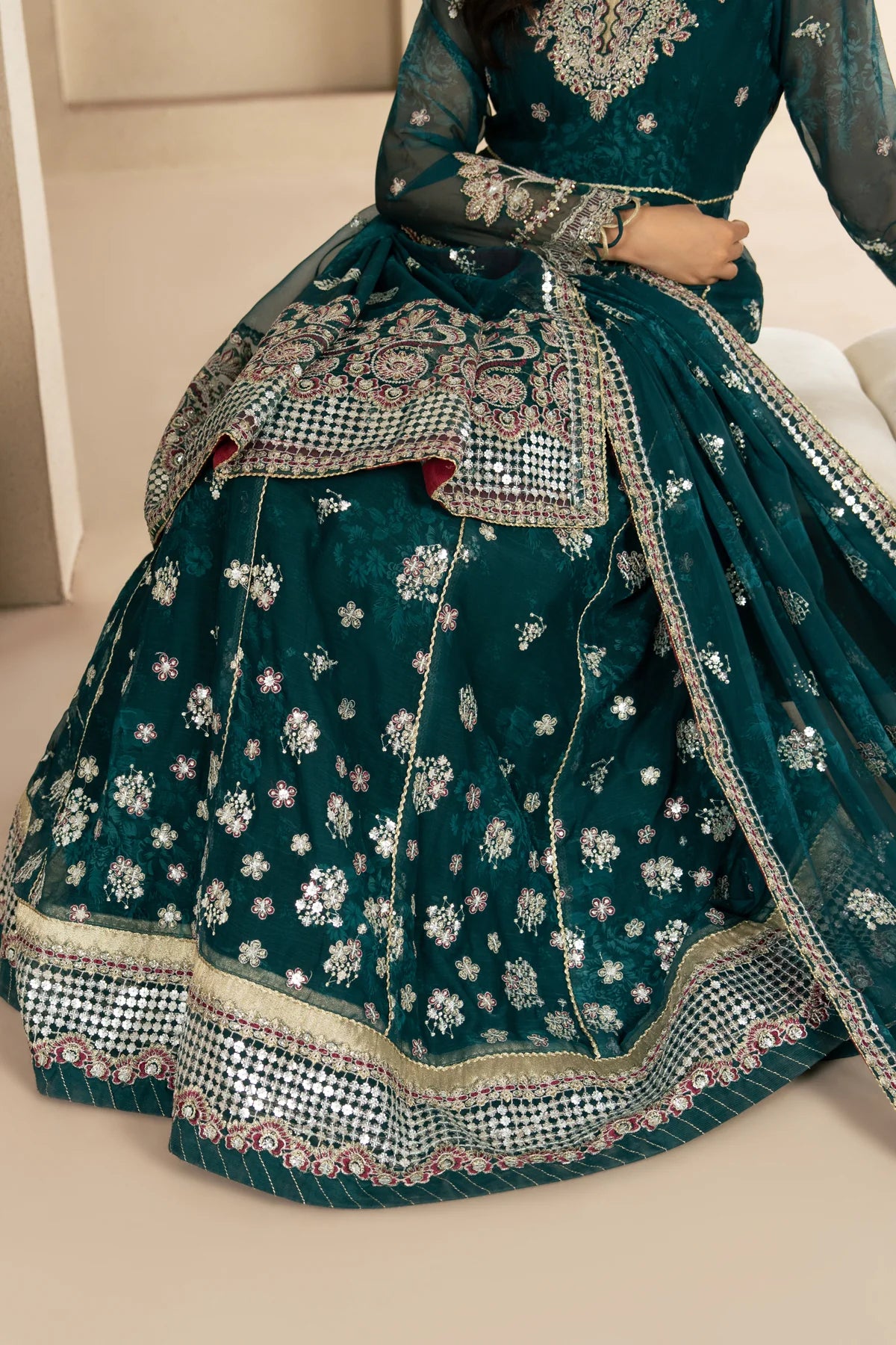 TIVA - XENIA NEOMA UNSTITCHED FORMALS