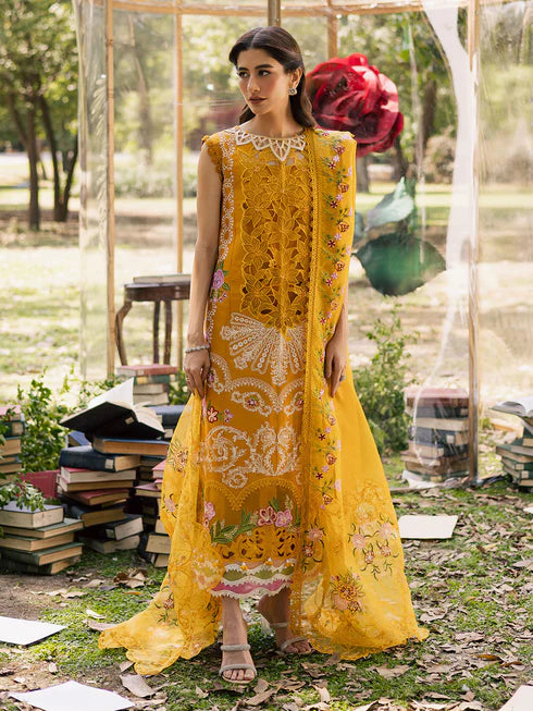 ET - 02 | 3 PC Luxury Lawn - Parishay
