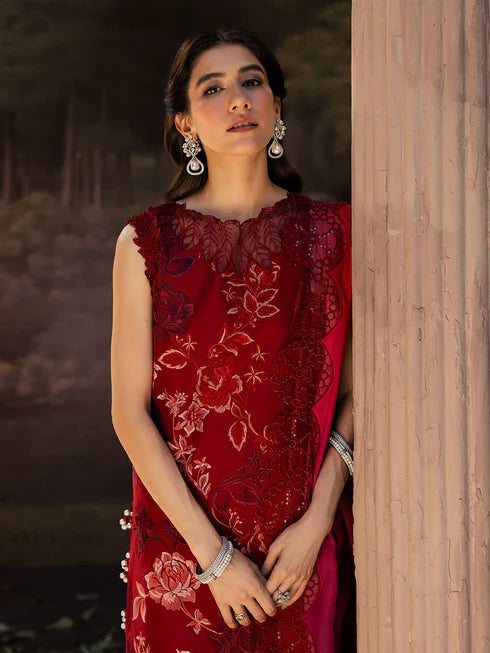 ET - 04 | 3 PC Luxury Lawn - Parishay