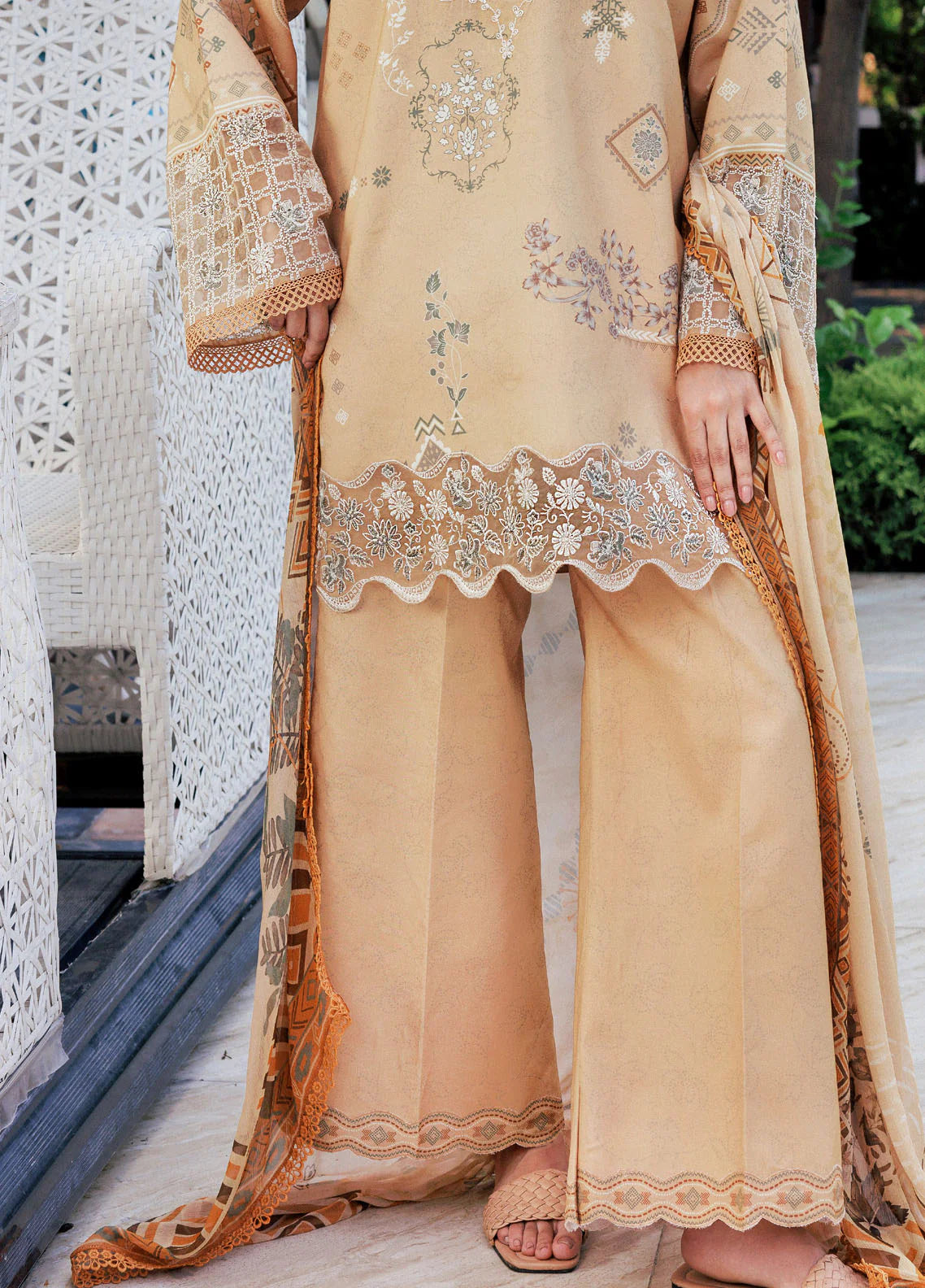 Zync by Florent Embroidered Viscose Suits Unstitched 3 Piece FL25IM FL-8B - Intermix'25