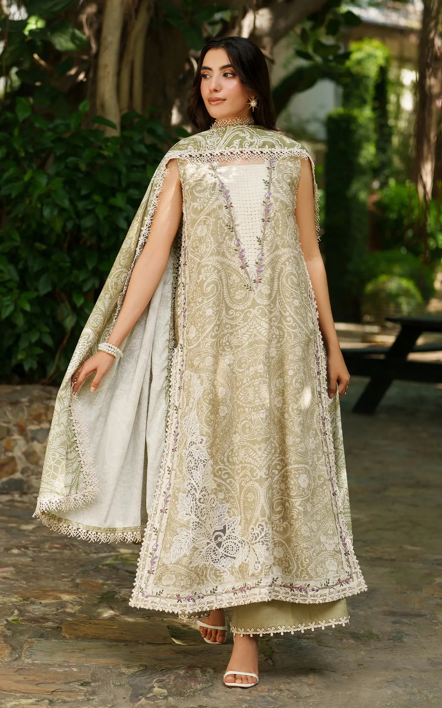 Frozen Dew 3pcs Embroidered Unstitched Winter