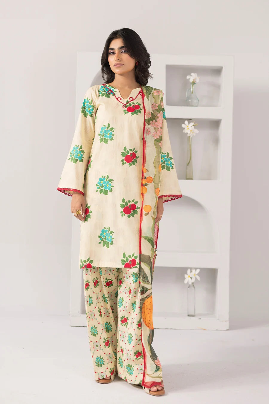 Golden Glow-Printed Luxury Zeenat Pret(3Pcs)
