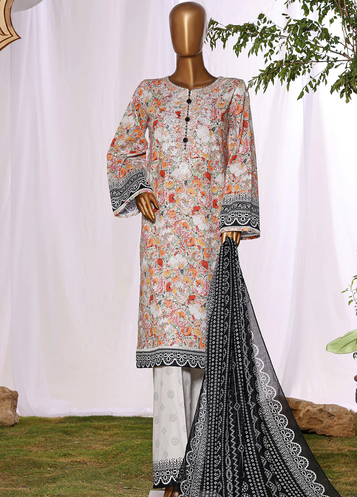 HZ Textiles Embroidered Lawn 3 Piece Stitched Suit HZ26DWE D-045