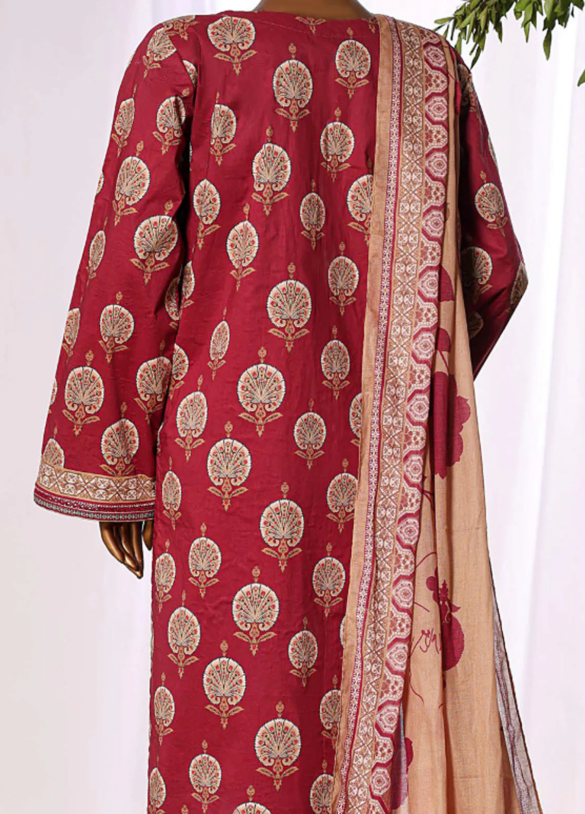 HZ Textiles Embroidered Lawn 3 Piece Stitched Suit HZ26DWE D-047