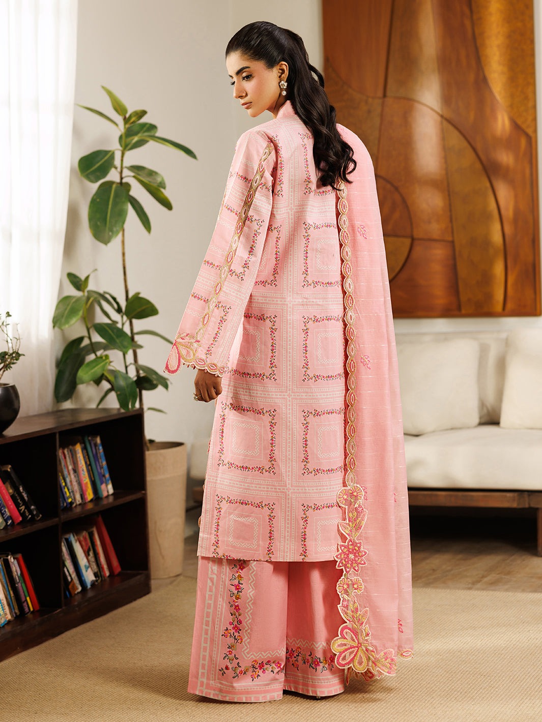 L-06 | Leila By Mahnur 3 PC Lawn