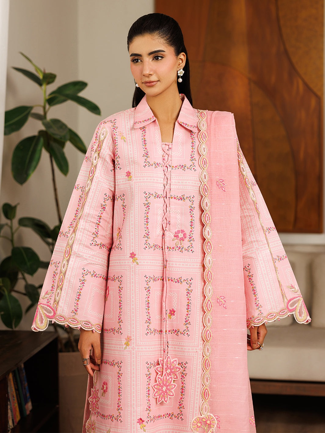 L-06 | Leila By Mahnur 3 PC Lawn