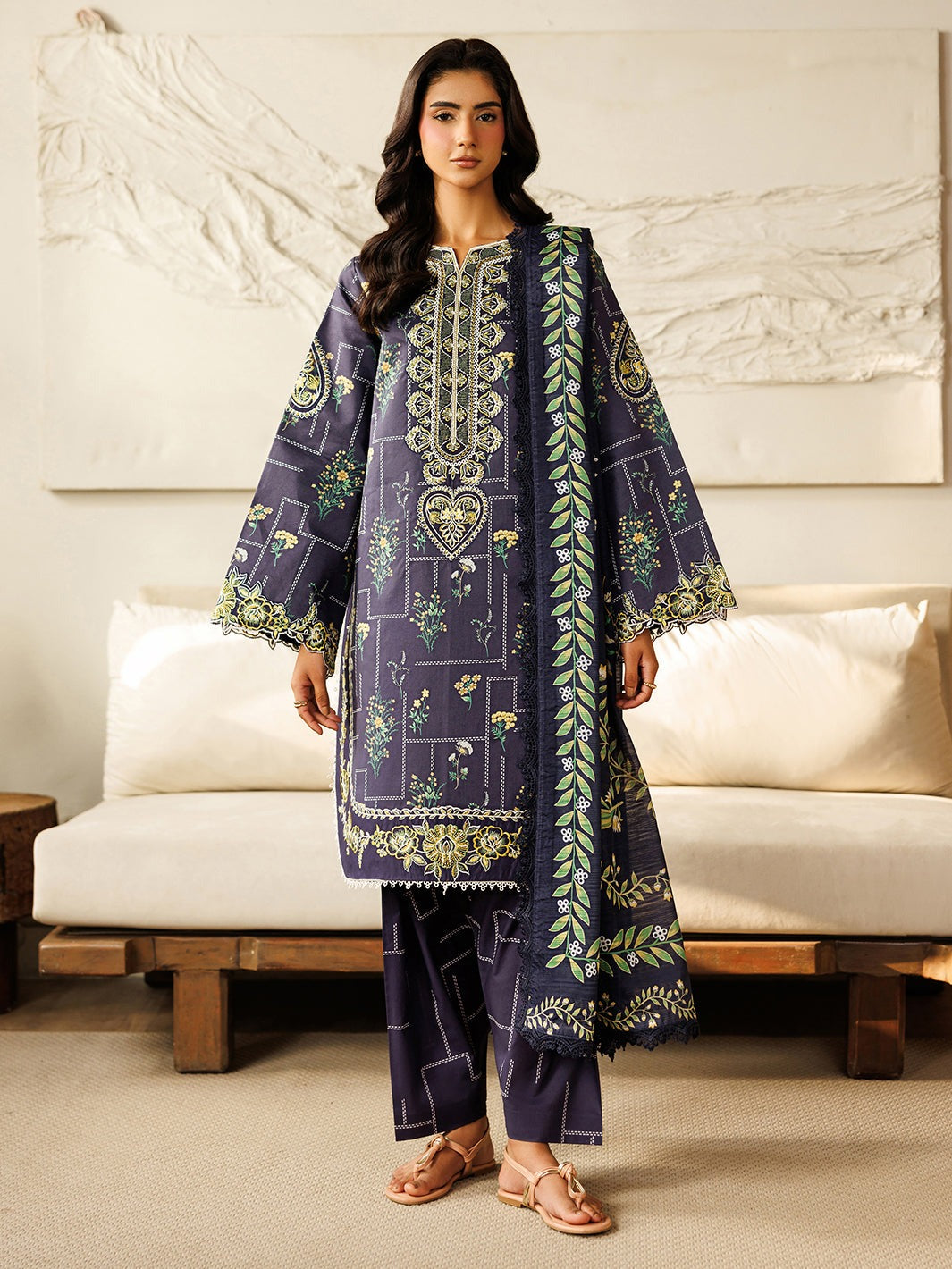 L-09 | Leila By Mahnur 3 PC Lawn