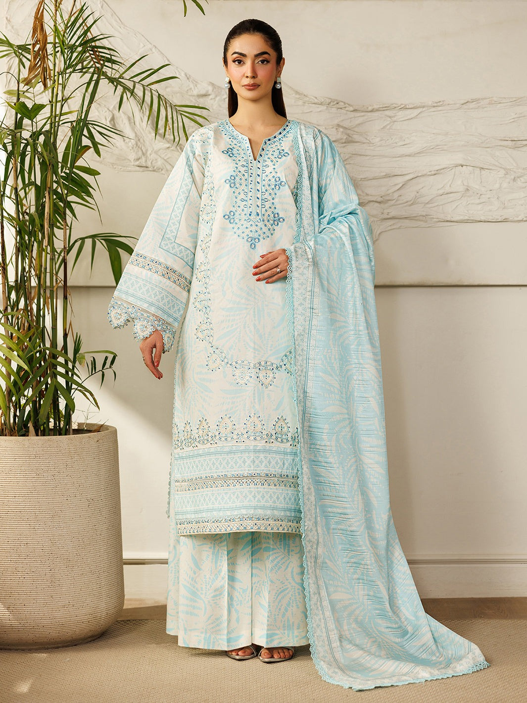 L-10 | Leila By Mahnur 3 PC Lawn