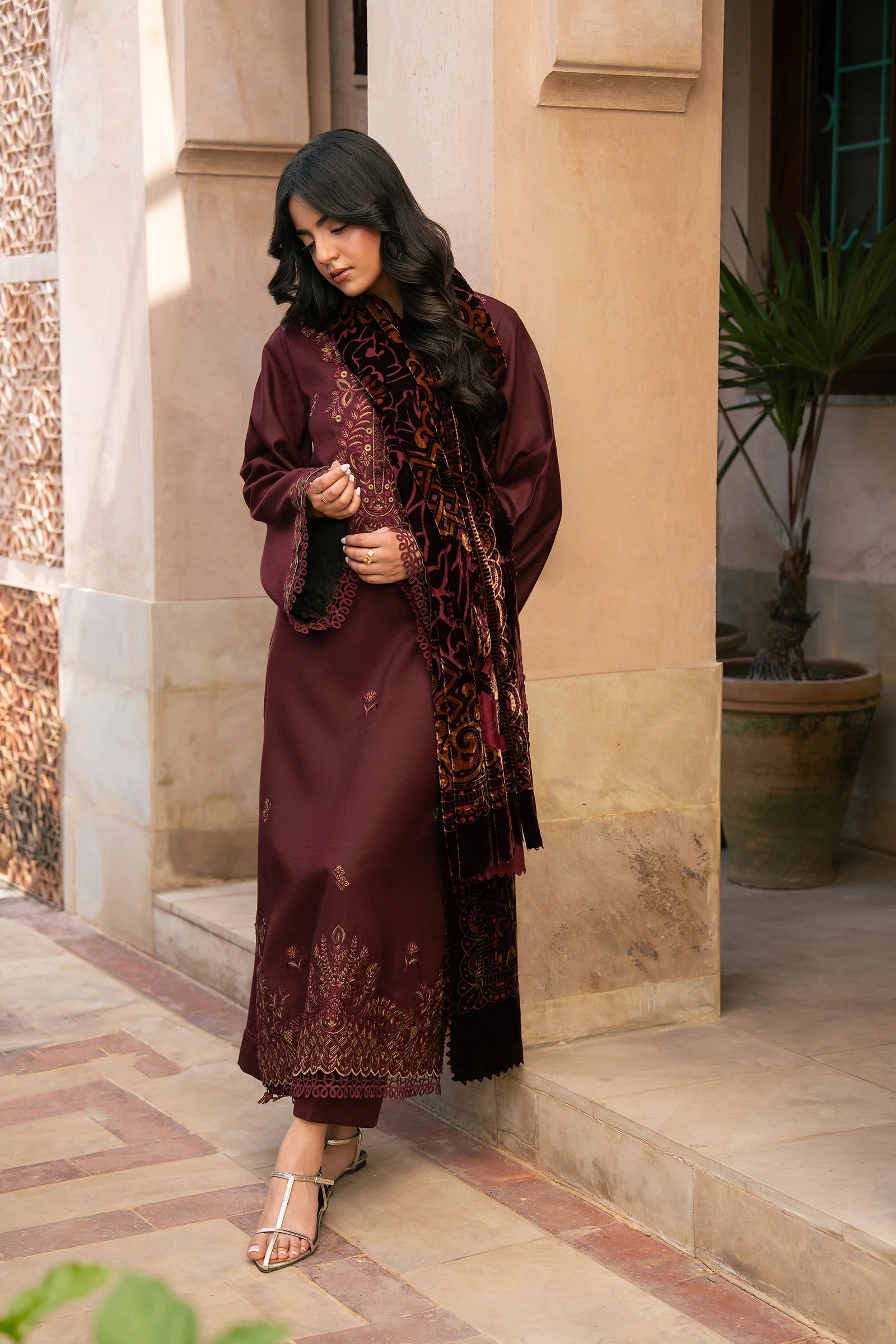 MAROON REVERIE - Raaya The Plush Edit '26