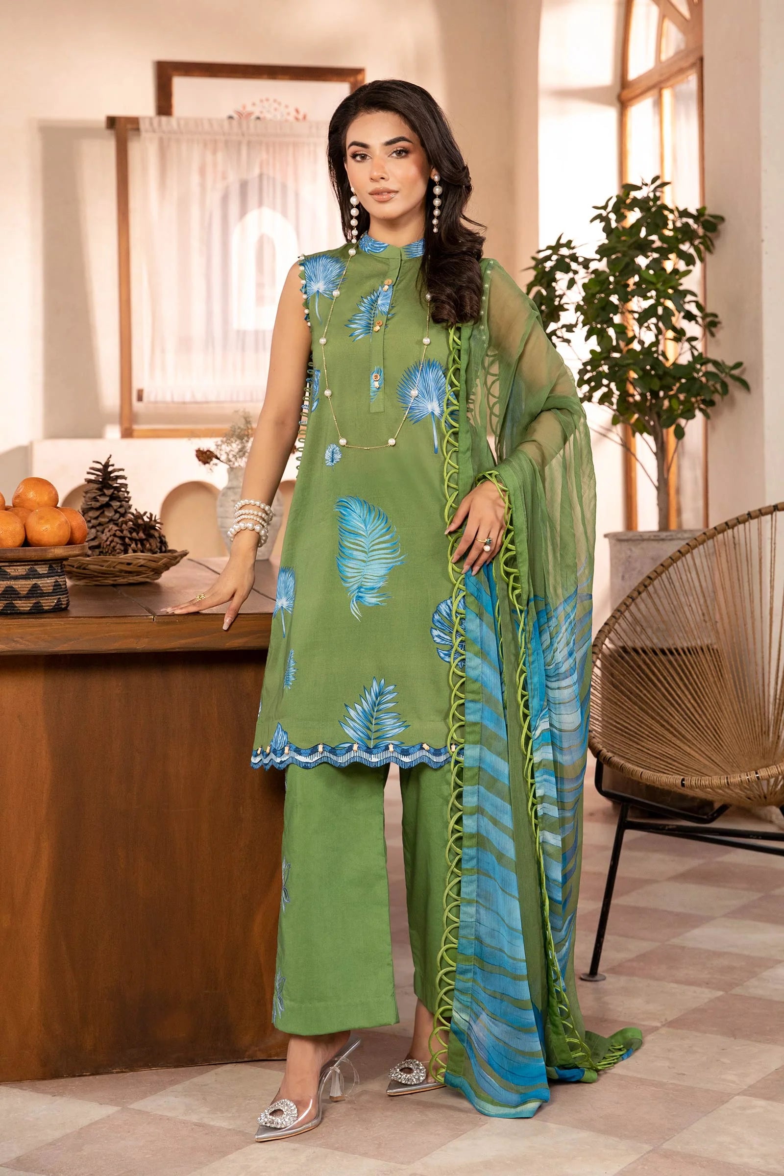 3 Pc Unstitched Embroidered Lawn Suit | MB-CUS25-906A - MARIA.B