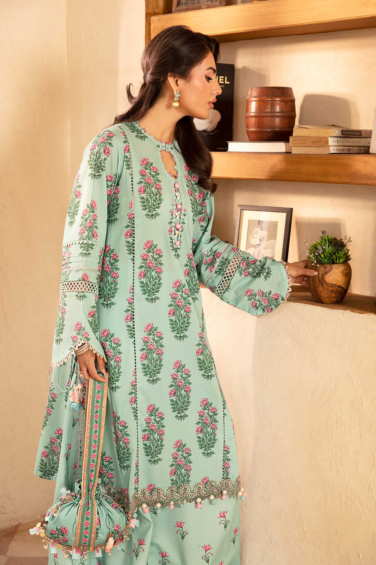 3 Pc Unstitched Embroidered Lawn Suit | MB-CUS25-908B - MARIA.B