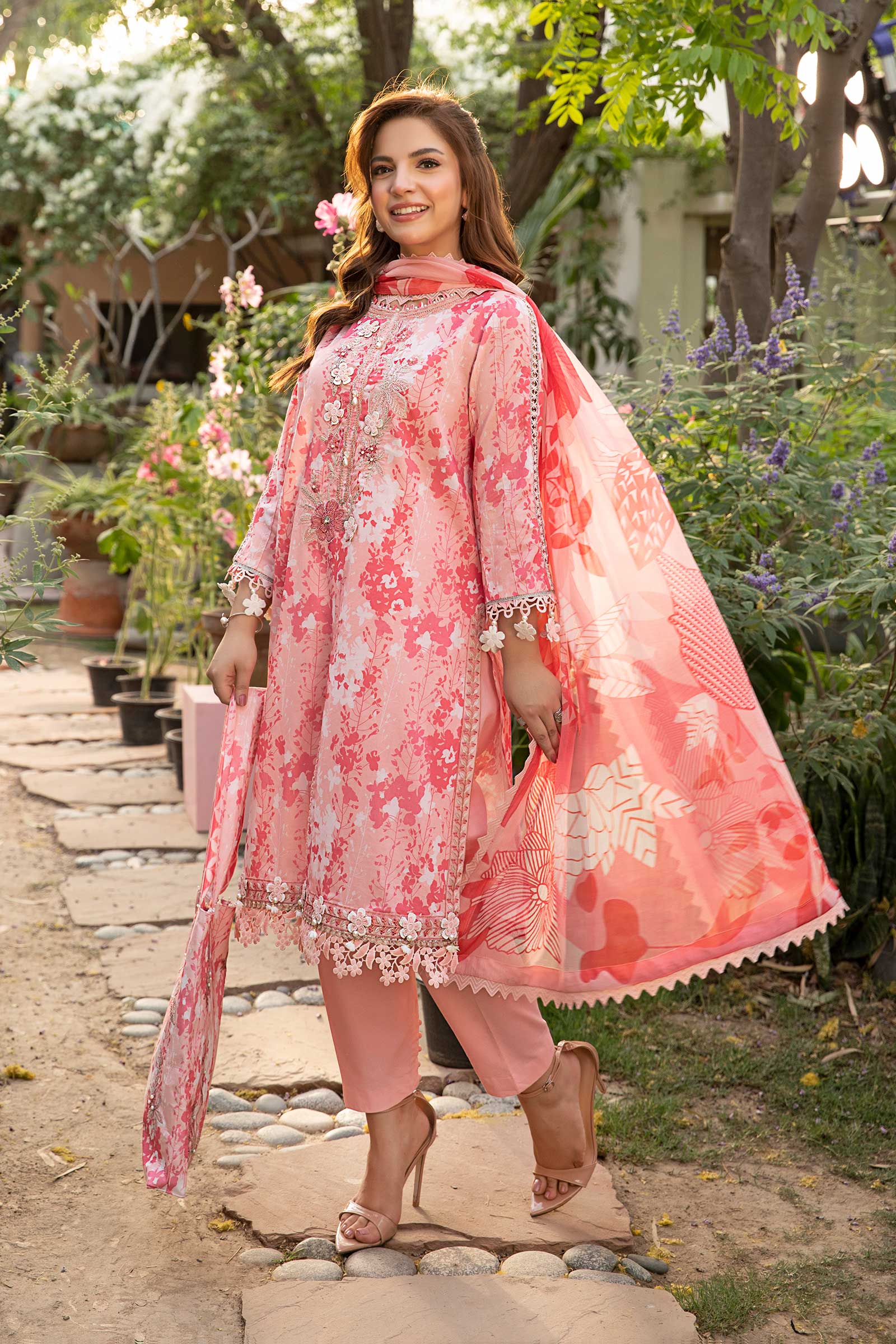 3 Pc Unstitched Embroidered Slub Lawn Suit | MB-CUS25-910B - MARIA.B