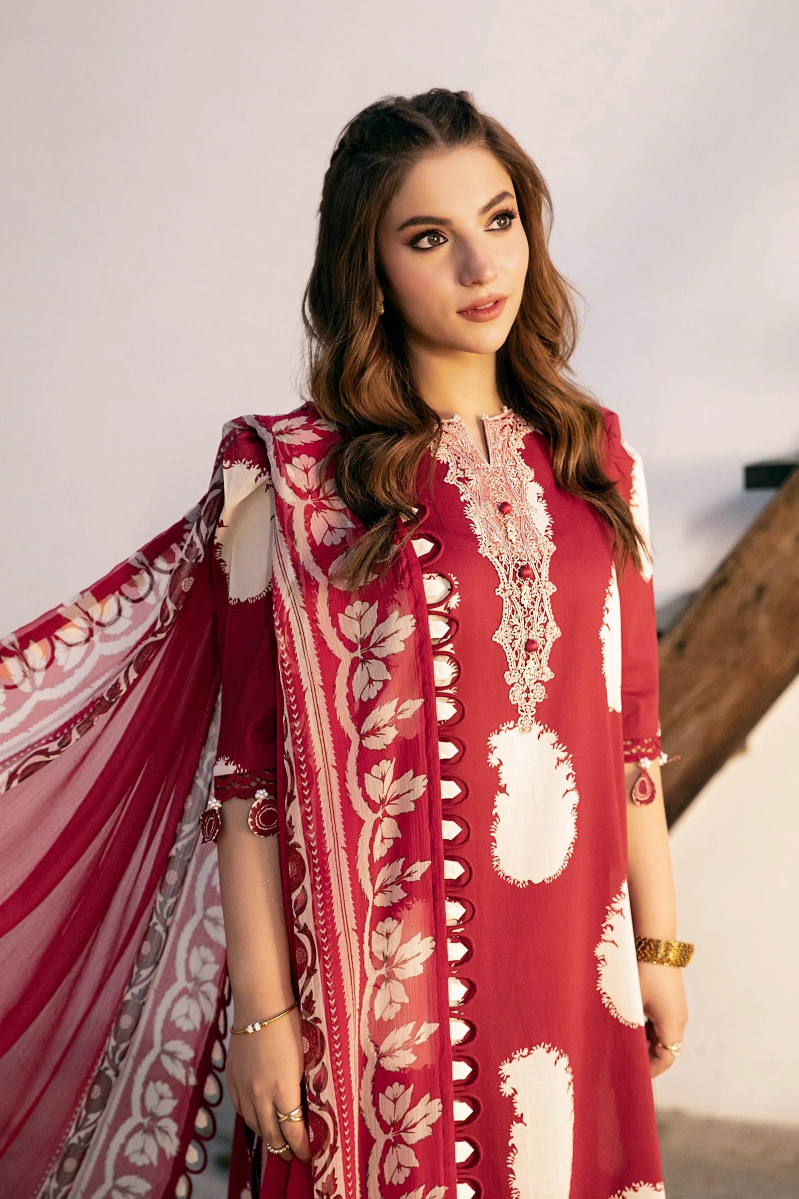 3 Pc Unstitched Embroidered Slub Lawn Suit | MB-CUS25-911A - MARIA.B