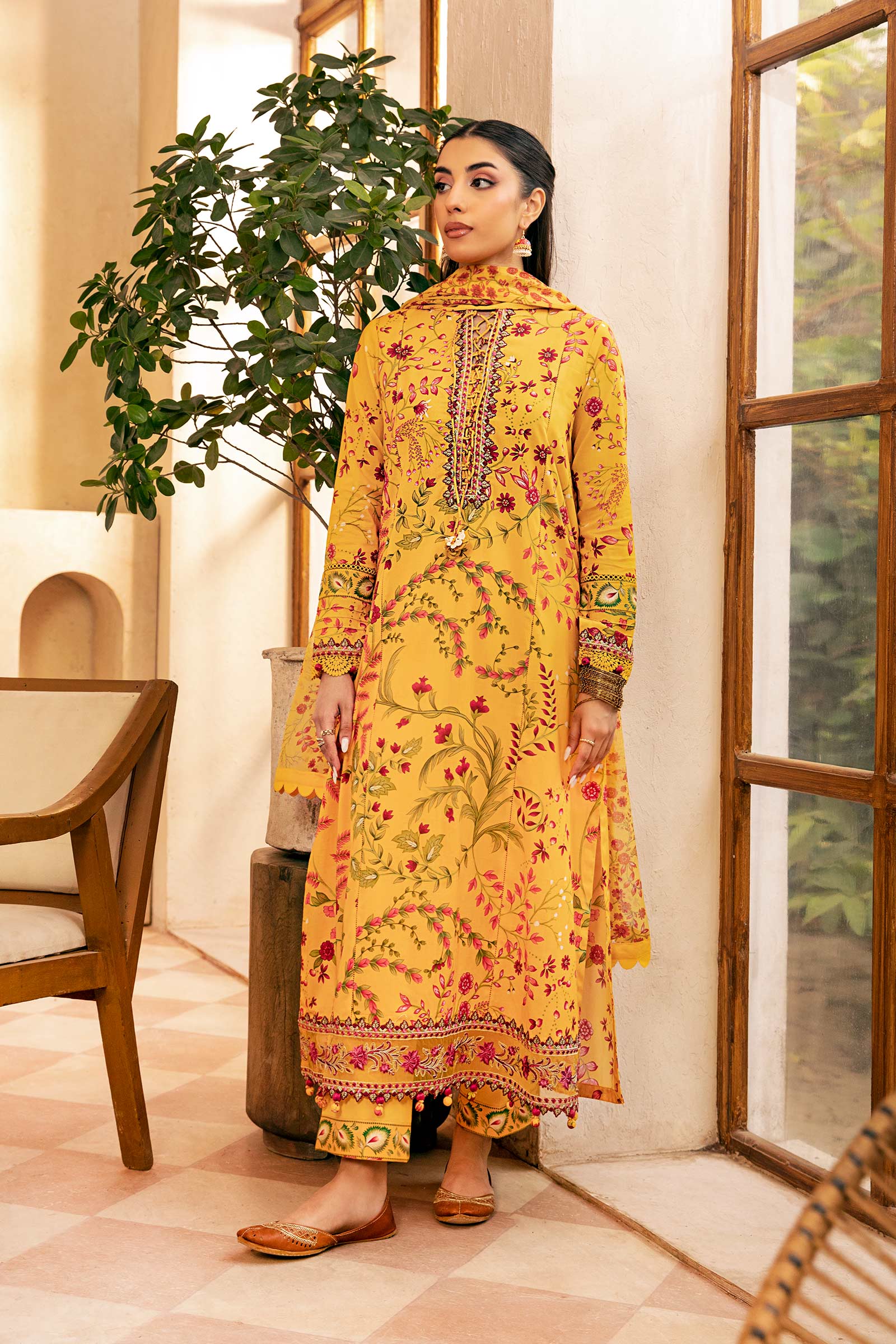 3 Pc Unstitched Embroidered Slub Lawn Suit | MB-CUS25-912A - MARIA.B