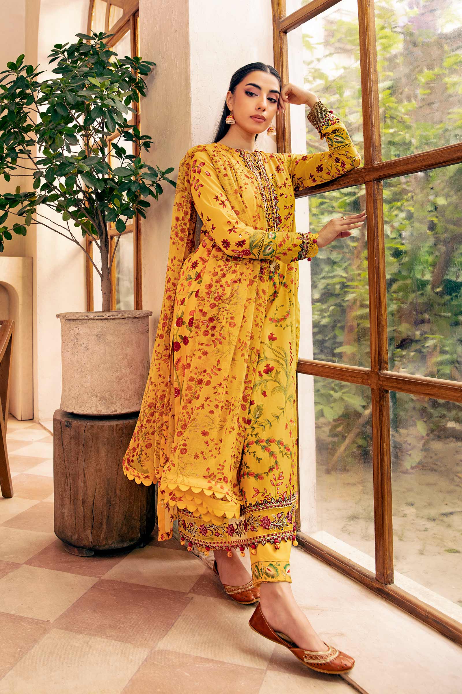 3 Pc Unstitched Embroidered Slub Lawn Suit | MB-CUS25-912A - MARIA.B