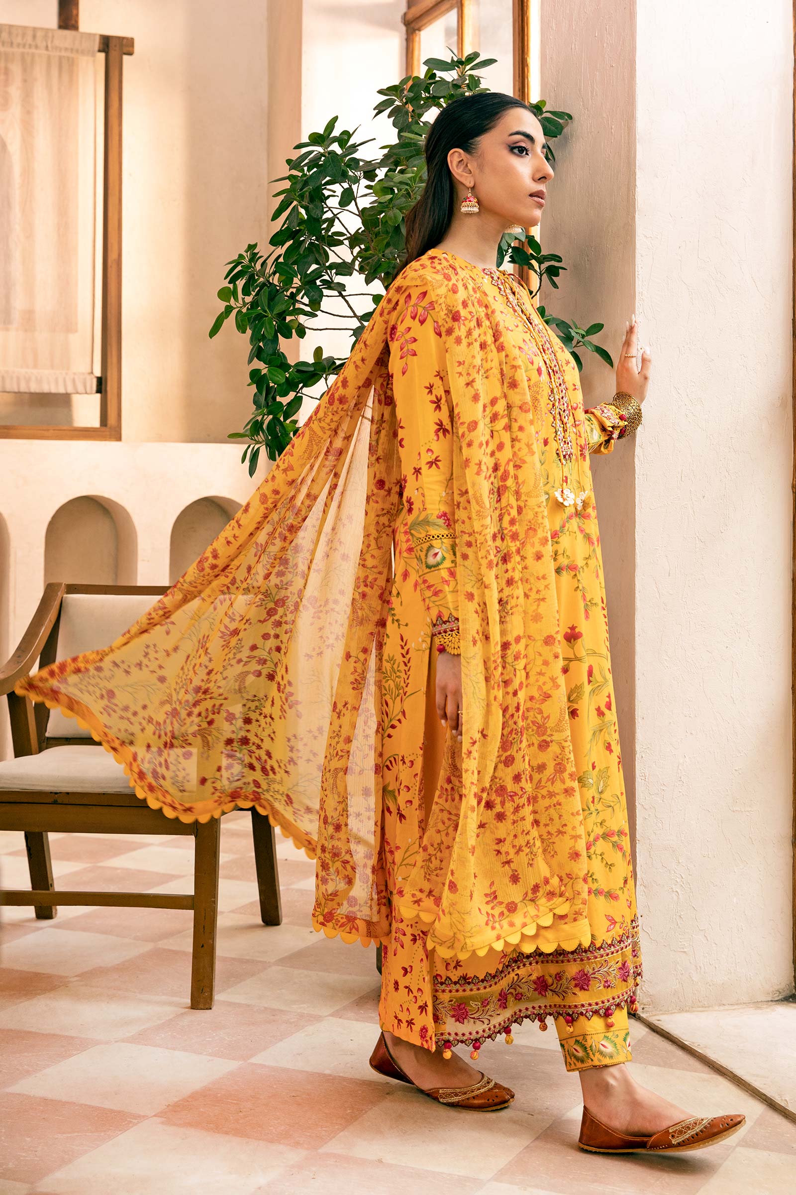 3 Pc Unstitched Embroidered Slub Lawn Suit | MB-CUS25-912A - MARIA.B