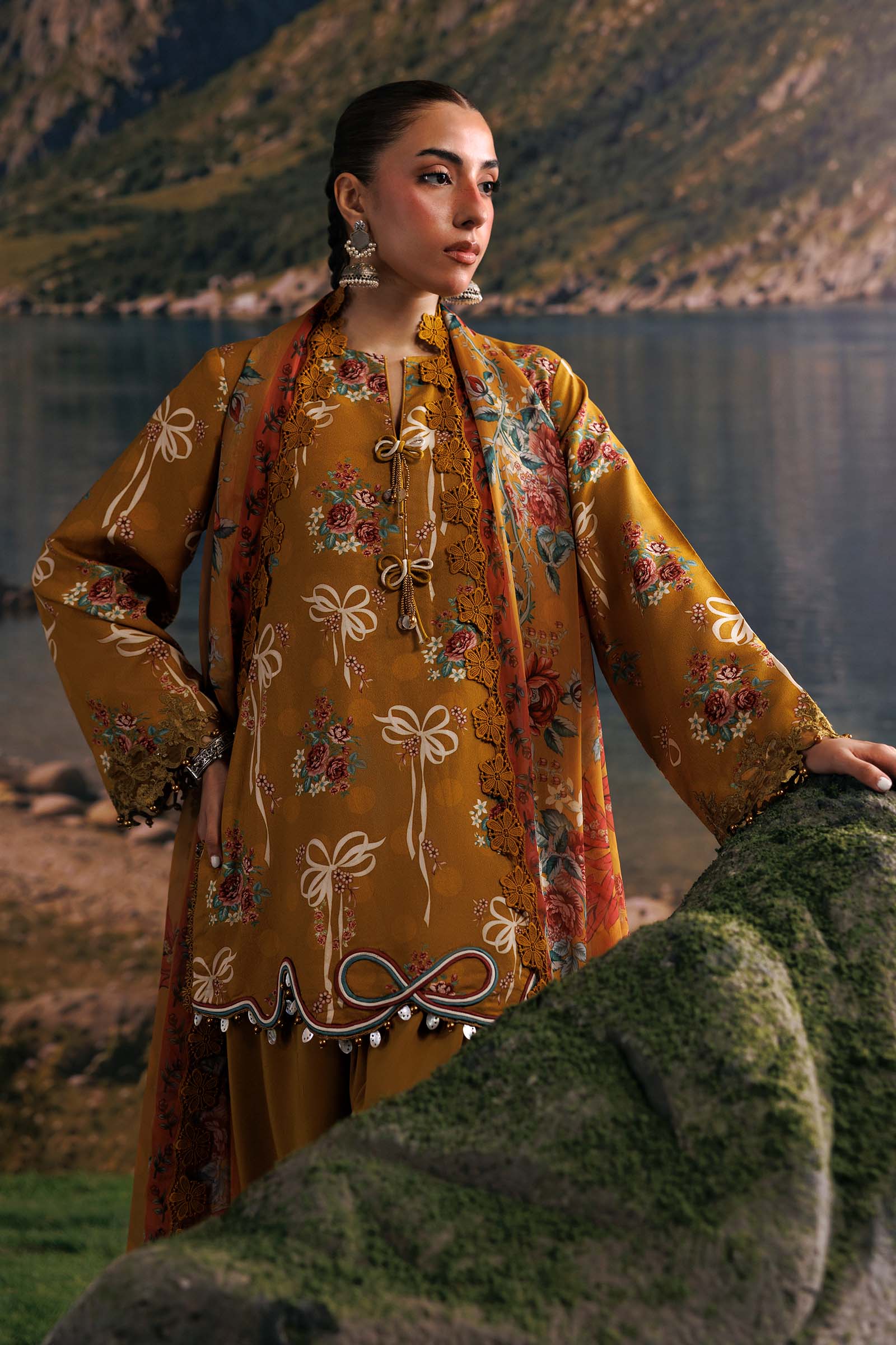 M Basics by Maria B Unstitched Printed Linen 3 Piece Suit MB26UMK MB-CUSV15 8A - Winter Collection