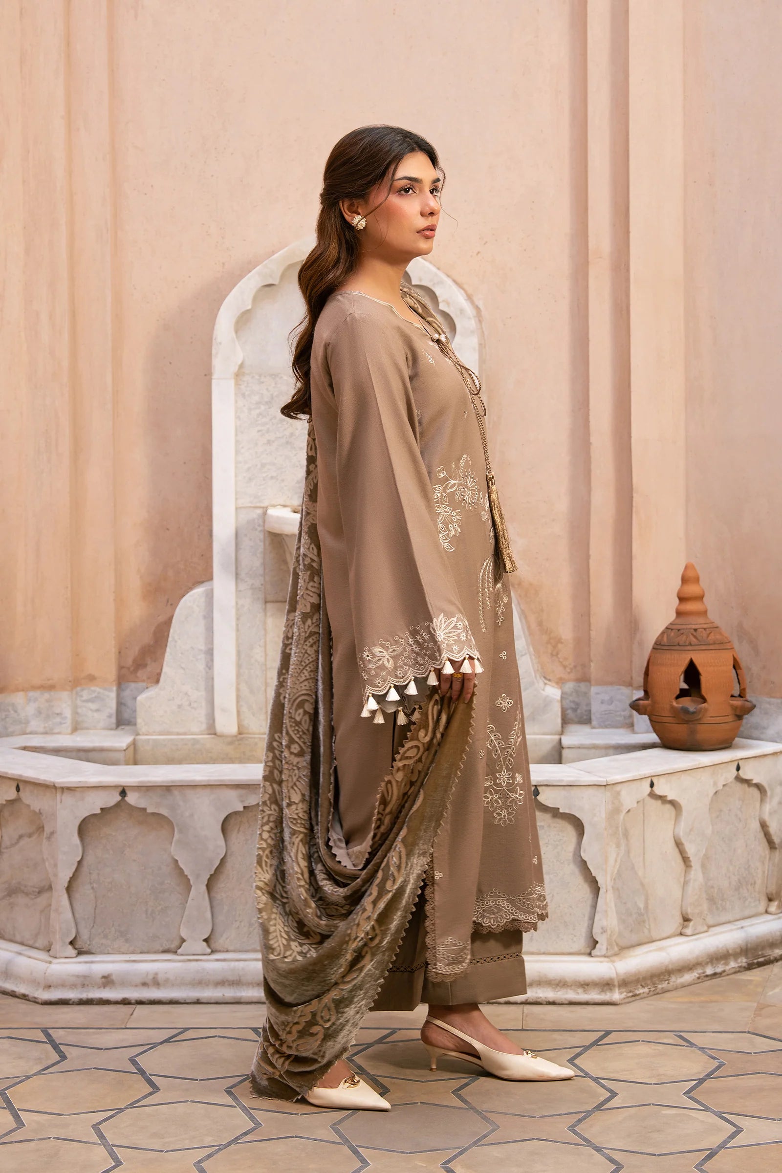 MUTED TRUFFLE - Raaya The Plush Edit '26