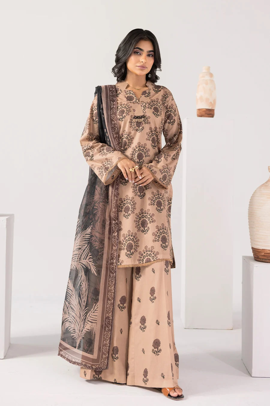 Mystic Waves-Printed Luxury Zeenat Pret(3Pcs)