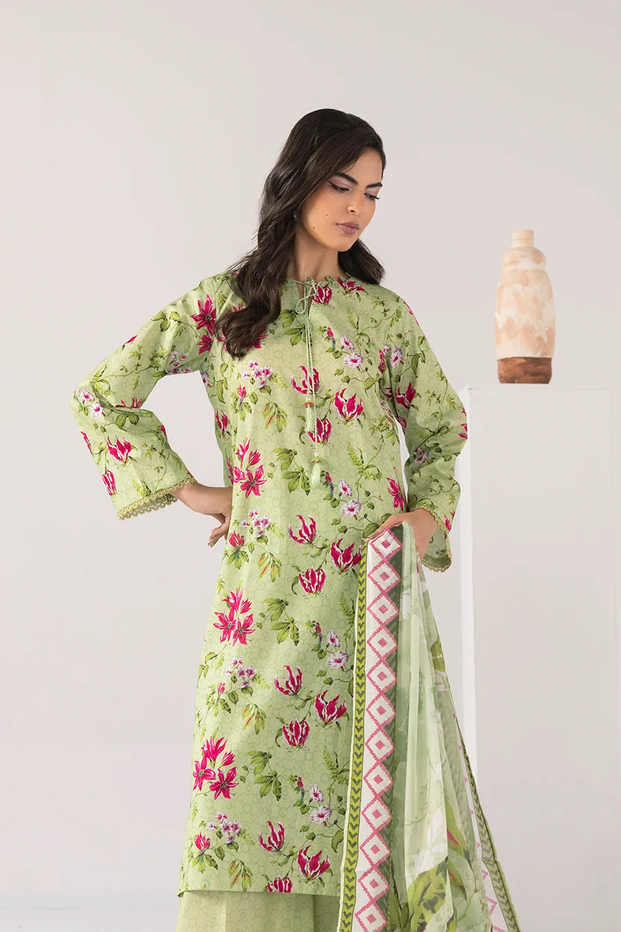 Petal Poetry - Printed Luxury Zeenat Pret(3Pcs)