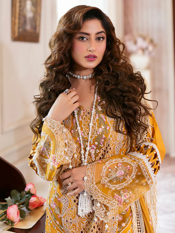 Rosy | 3 PC Luxury Lawn - Mahnur