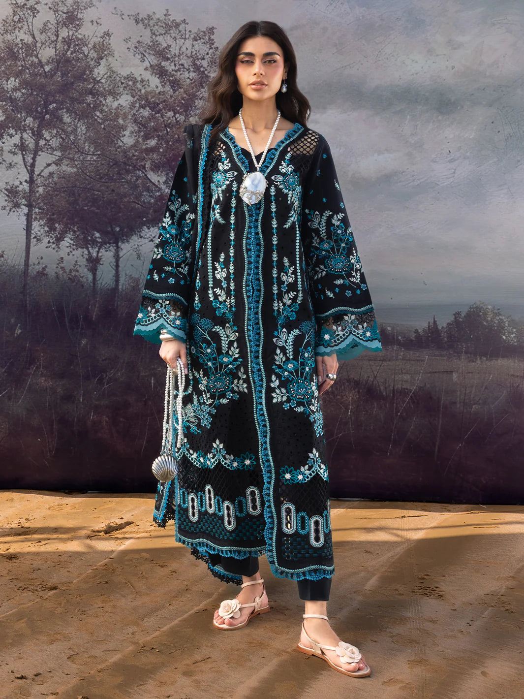 S-016 | Luxury Lawn - Mahnur