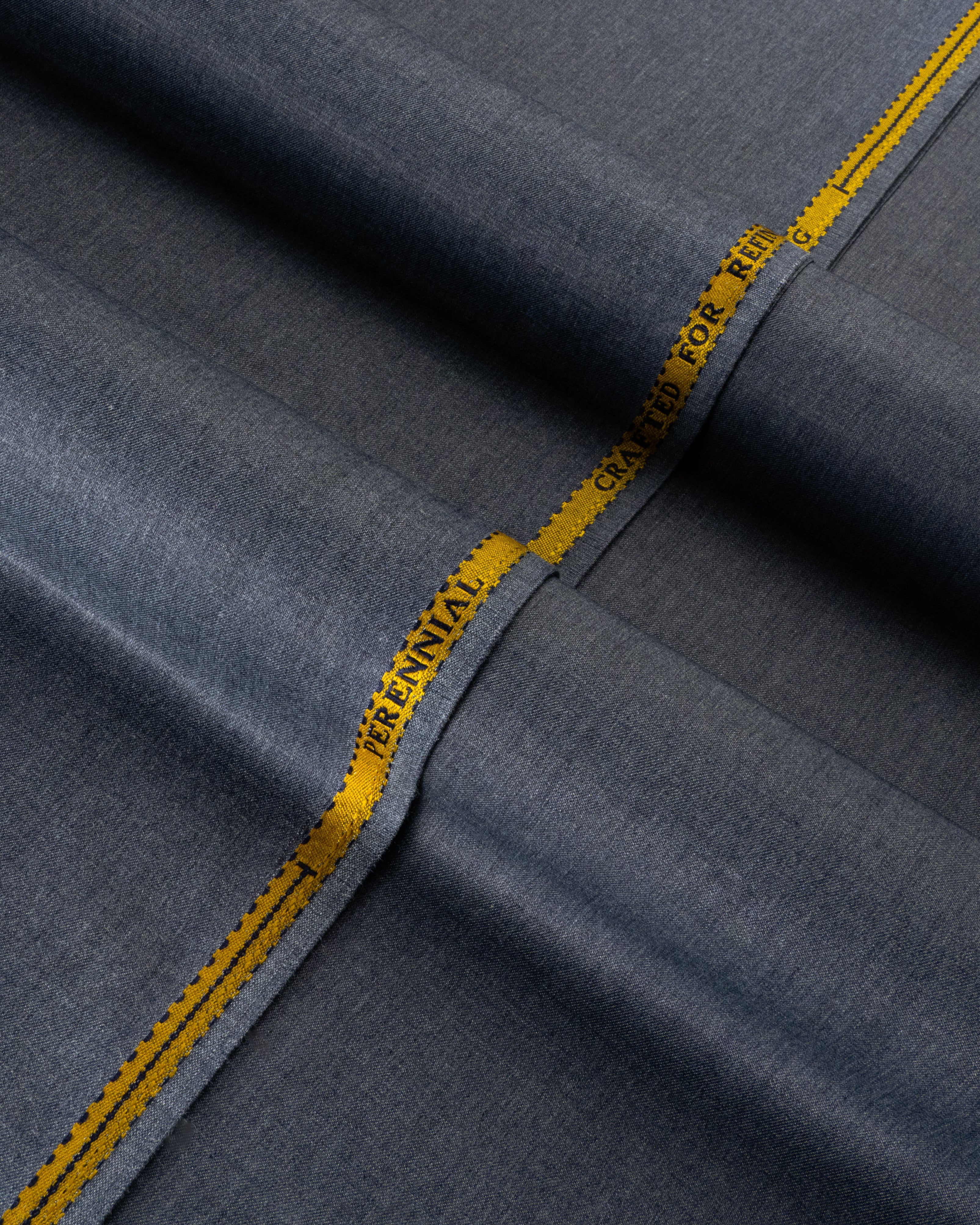 PERENNIAL - Malaysia Grey