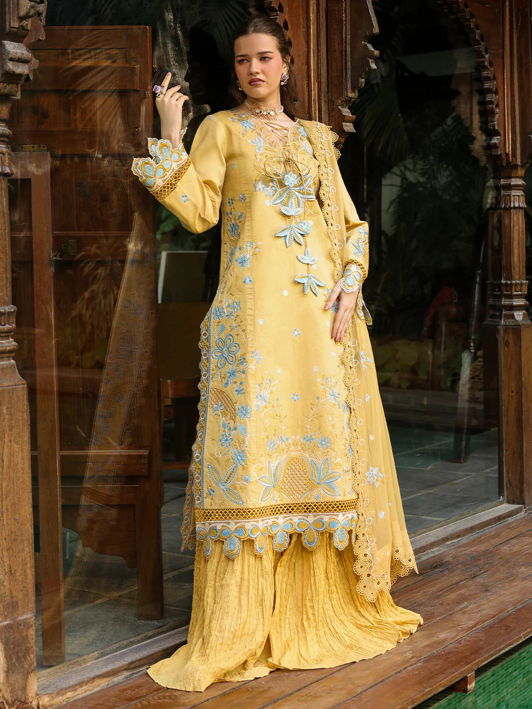 SH-04 | SHANAYA LAWN 26 VOL 2 BY MAHNUR