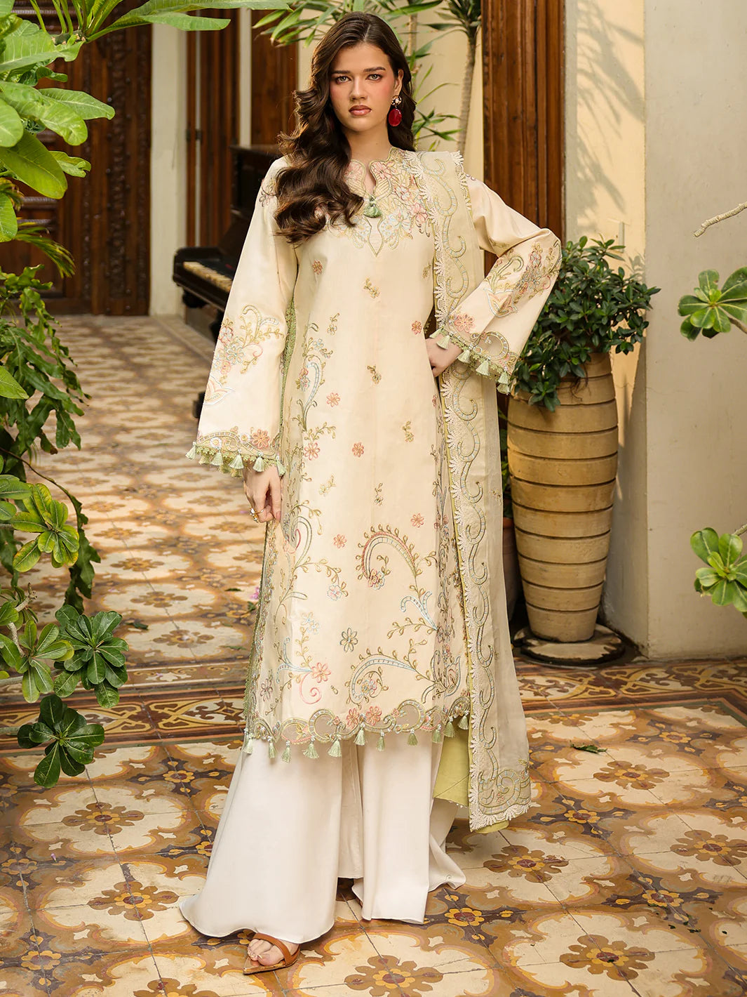 SH-11 | SHANAYA LAWN 26 VOL 2 BY MAHNUR