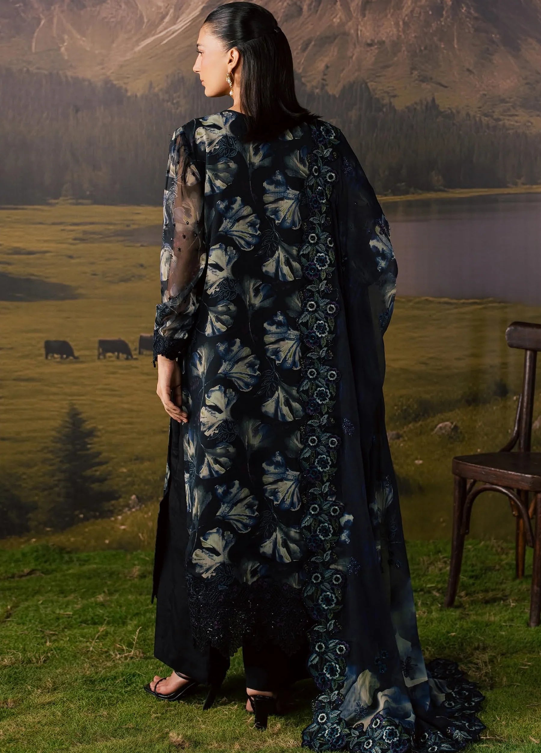Divani by Daria Unstitched Embroidered Chiffon 4 Piece Suit | DA-123 6-BLACK