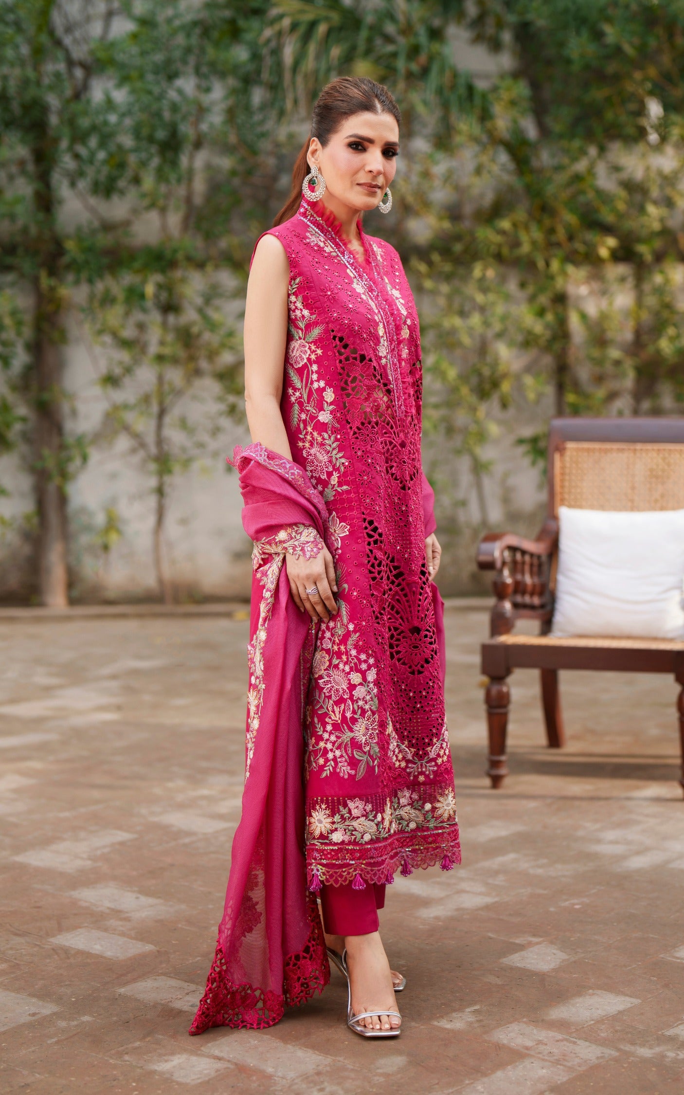Ethereal Echo VUL26-07 | Versa Luxury Embroidered Lawn 3pc