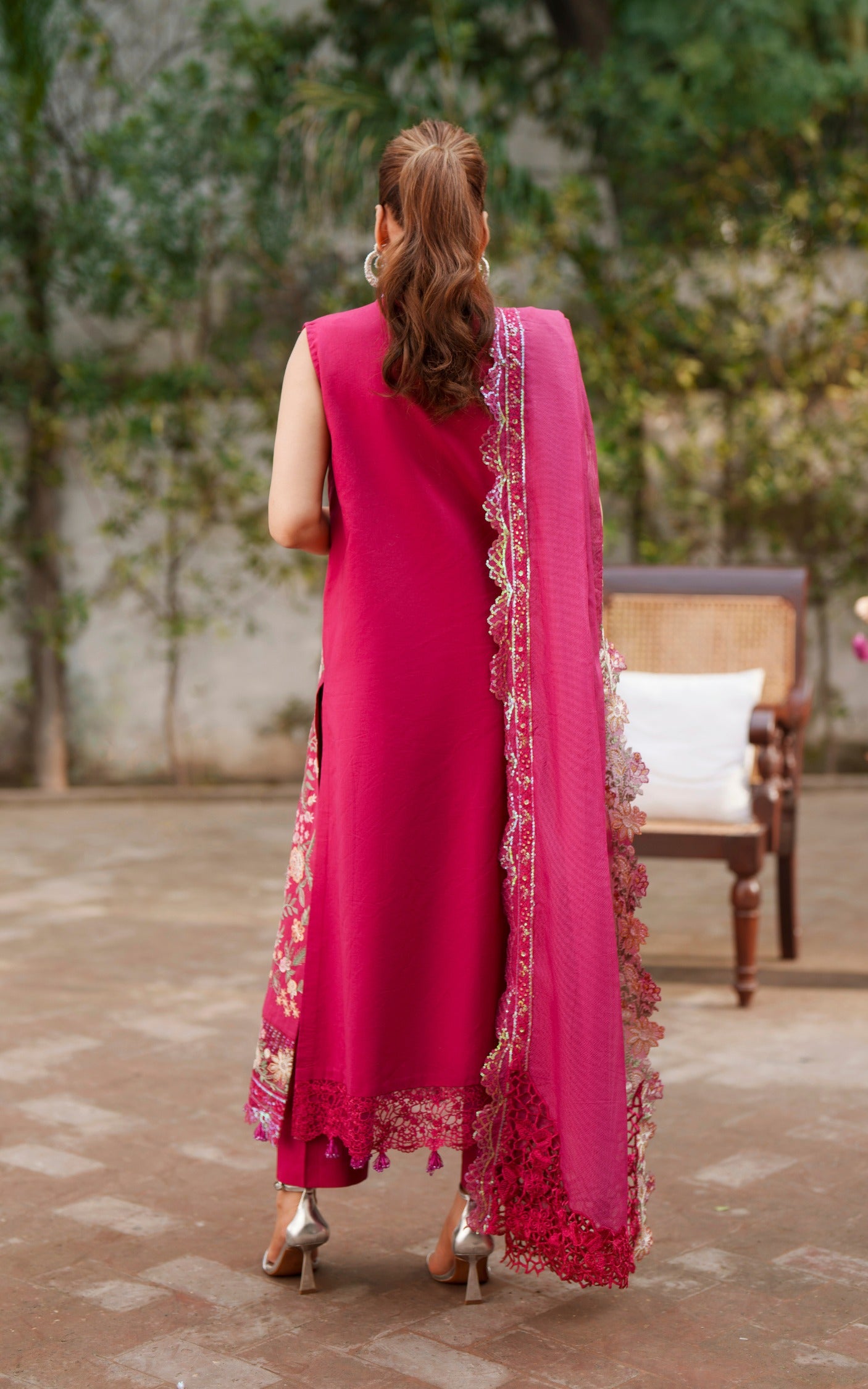 Ethereal Echo VUL26-07 | Versa Luxury Embroidered Lawn 3pc