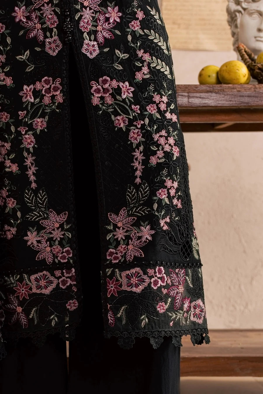 Nureh NE-275 – Luxury Embroidered Karandi 3 Piece Unstitched Suit | Chiffon Dupatta