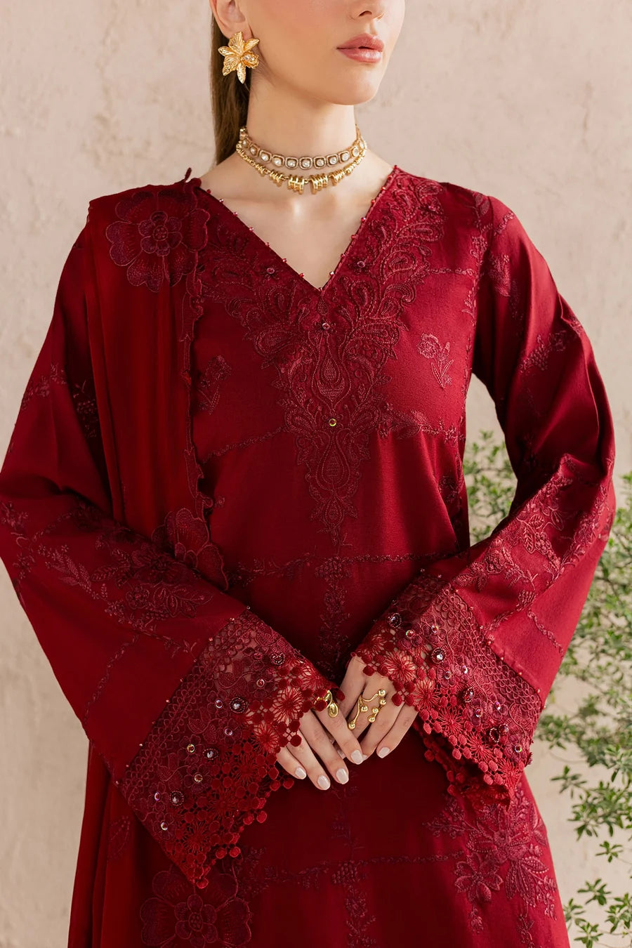 Nureh NE-274 – Luxury Embroidered Karandi 3 Piece Unstitched Suit | Chiffon Dupatta