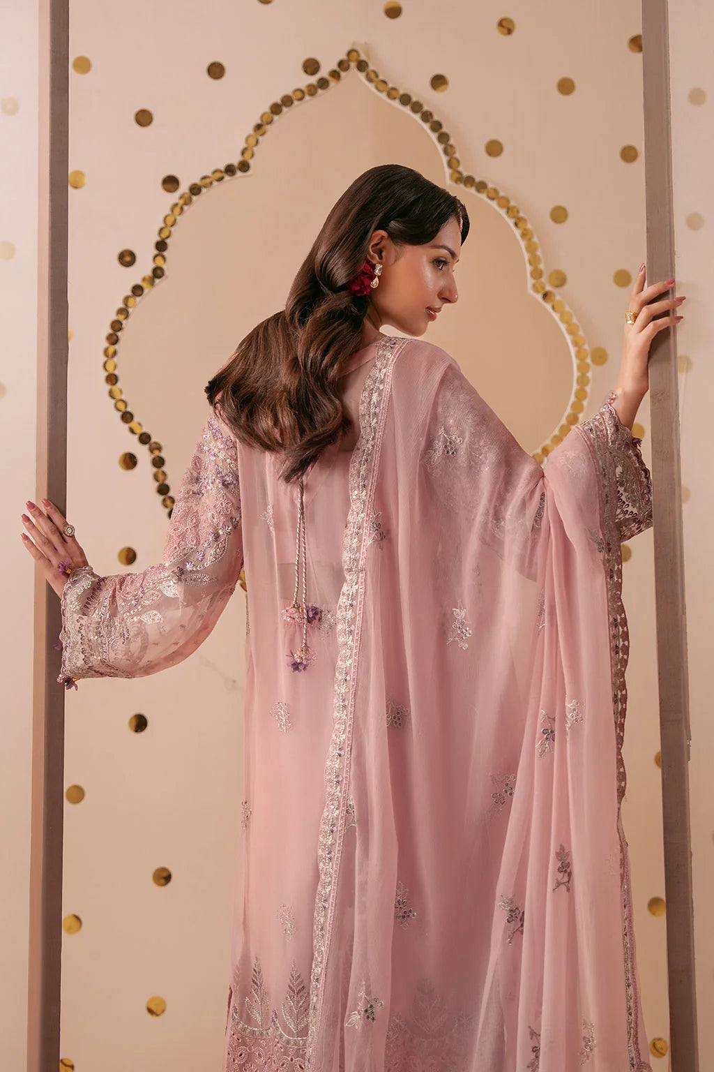 Q-305 | DASTAK BY RAMSHA
