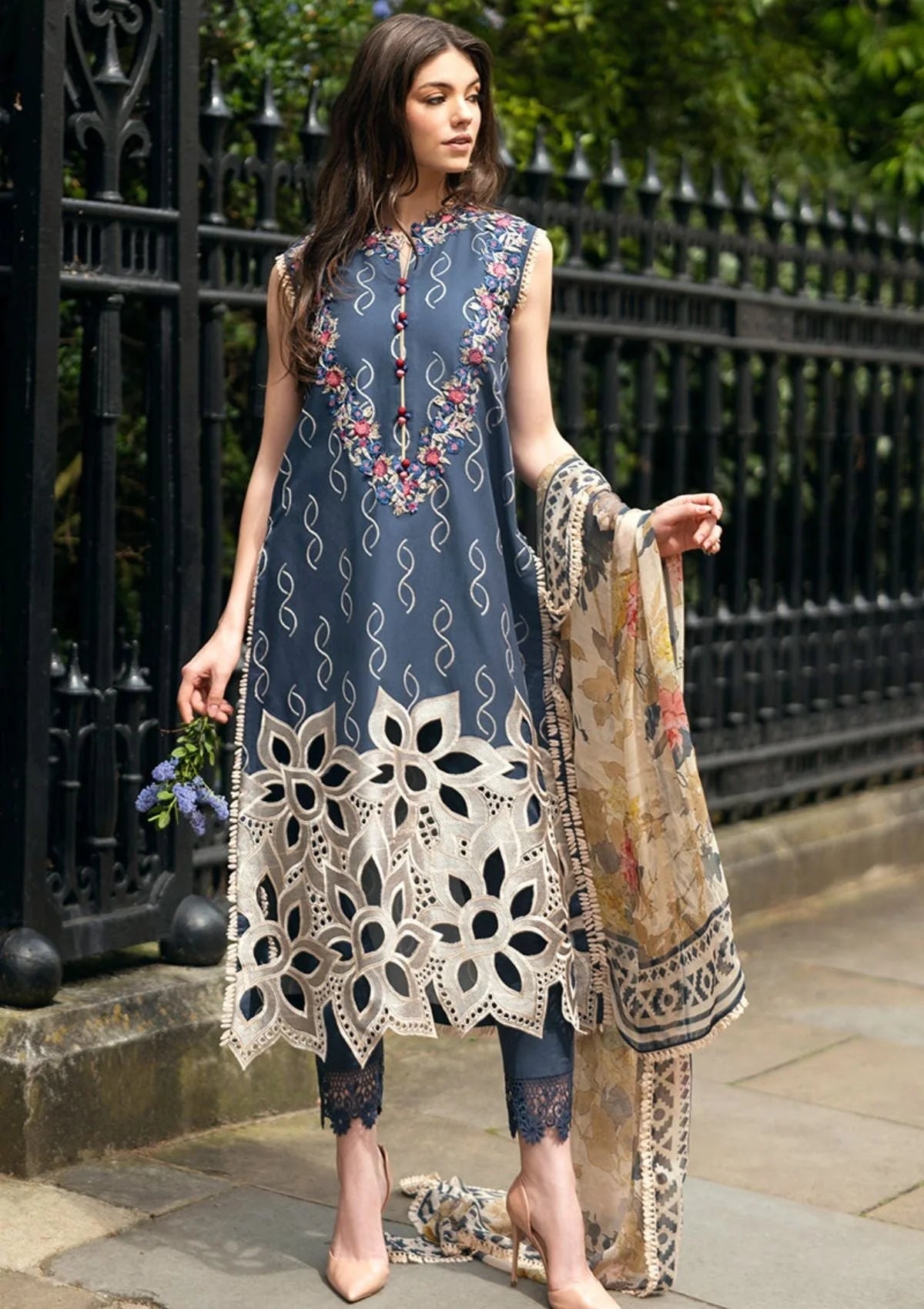 PETALE SYMPHONY - Larobe Ready to Wear Festive Collection