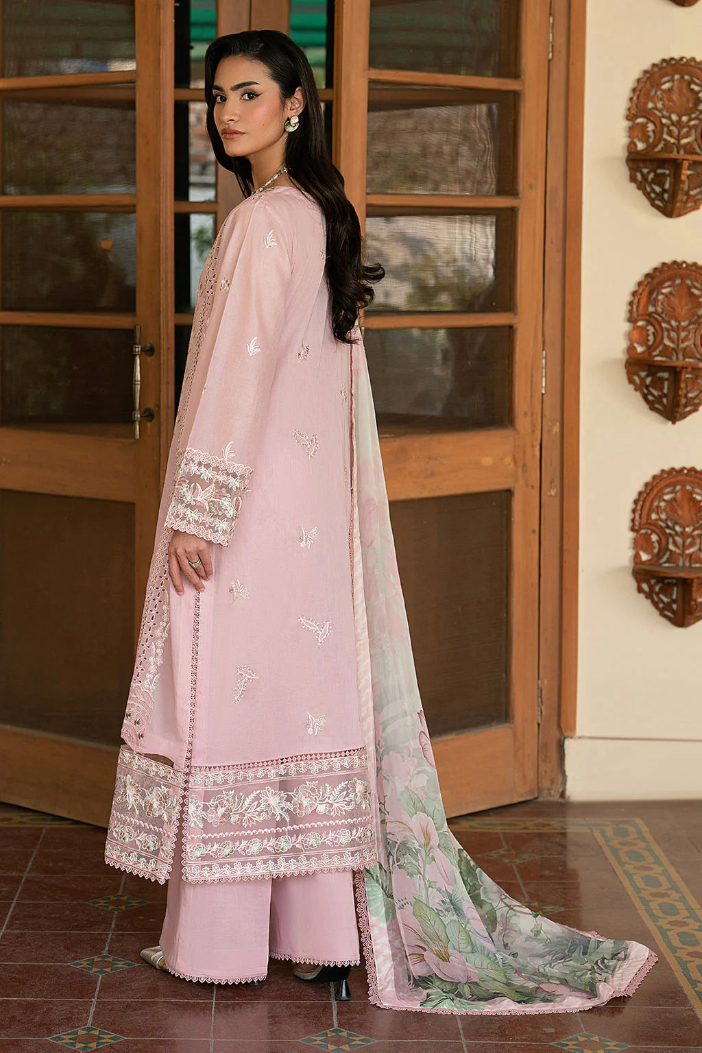 G-705 | Ghazal by Ramsha