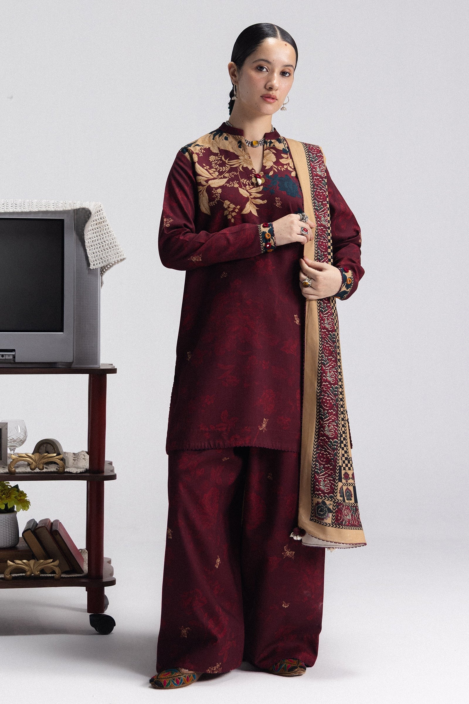 Iris-8A | Coco Prints by Zara Shahjahan Unstitched 3 Piece Linen
