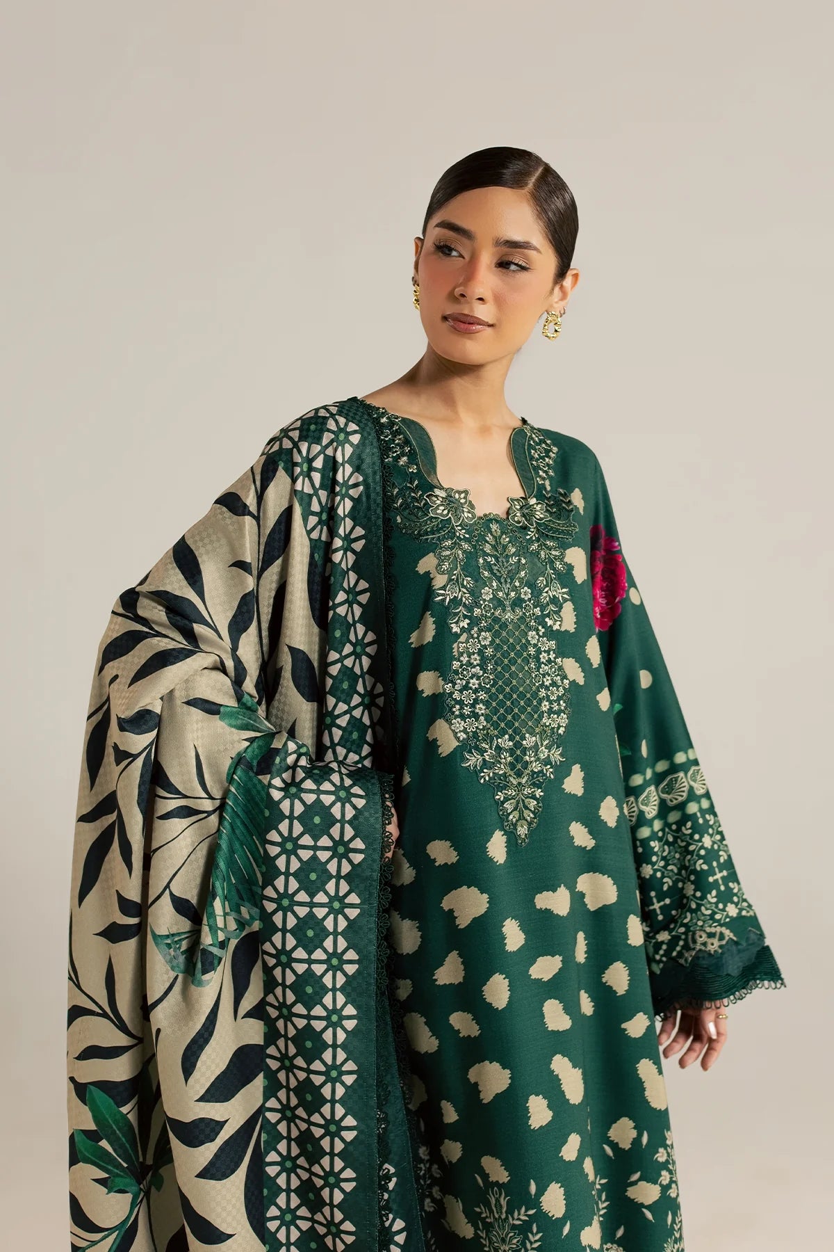 DA-156 - DAHLIA BY DARIA