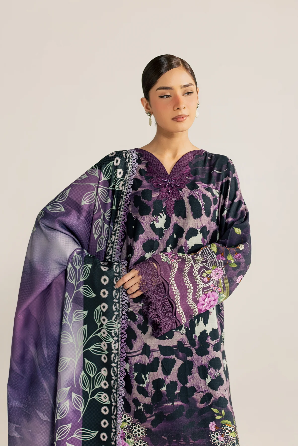 DA-154 - DAHLIA BY DARIA