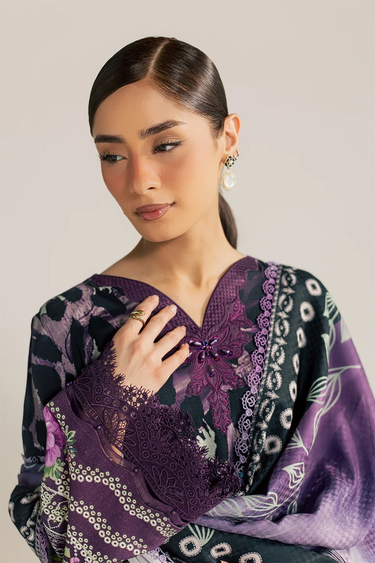 DA-154 - DAHLIA BY DARIA